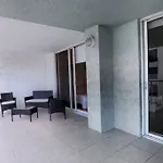 Luxury & Huge Apt At Brickell, Free Parking, 6 Guests