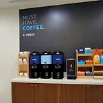 Holiday Inn Express & Suites Miami Airport East By Ihg