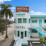 The New Yorker Hotel Miami