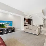 Exclusive Doral Villa With Luxury Amenities