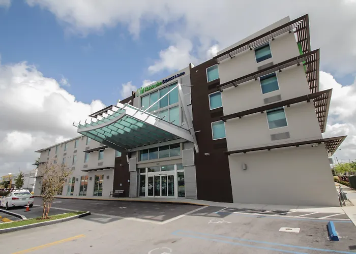 Holiday Inn Express & Suites Miami Airport East By Ihg