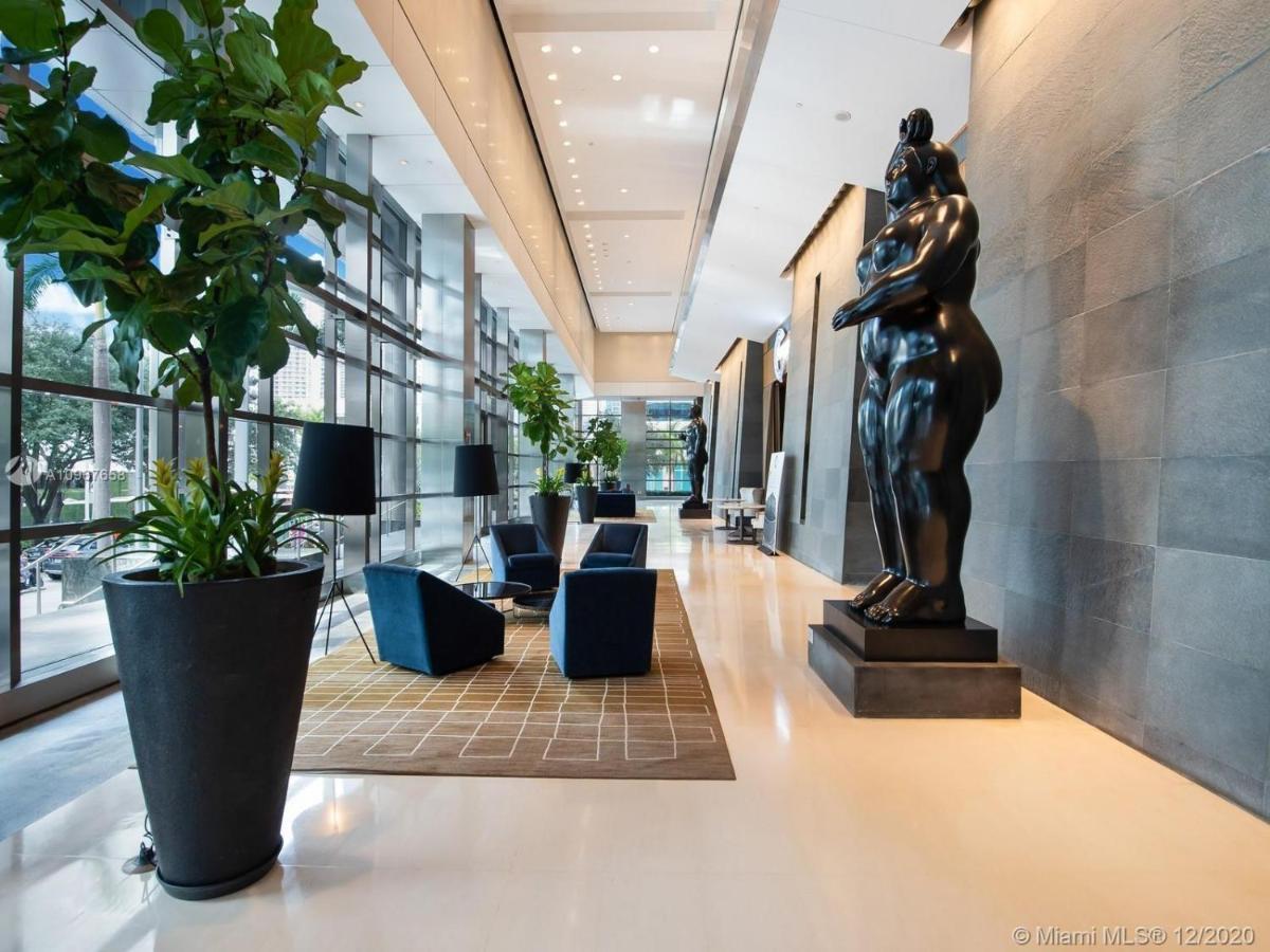 Four Seasons - Luxury Private Residences 5*