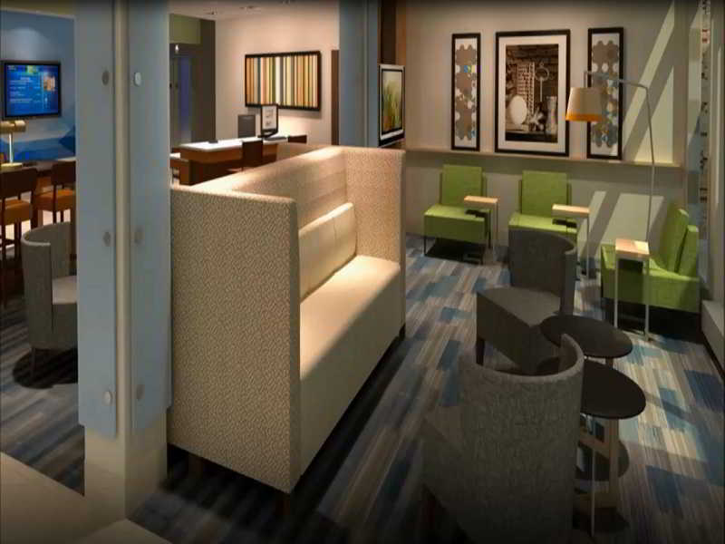 Express & Airport East By Ihg 3*