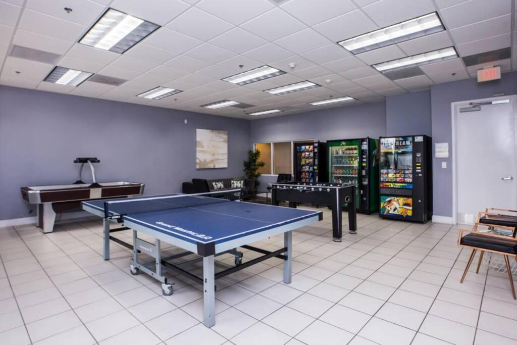 Luxury & Huge At Brickell, Free Parking, 6 Guests * Miami