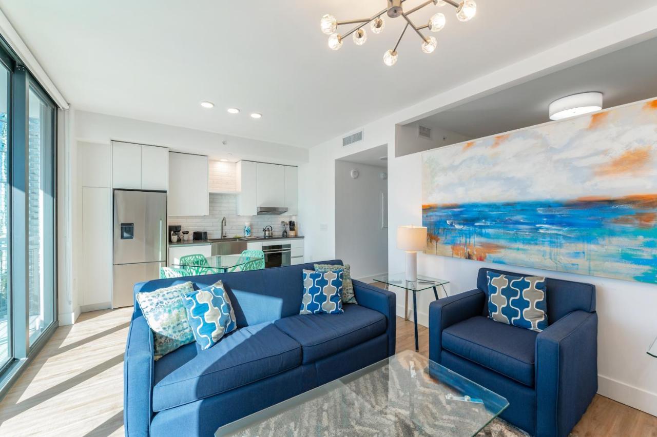 Global Luxury Worldcenter Apartment