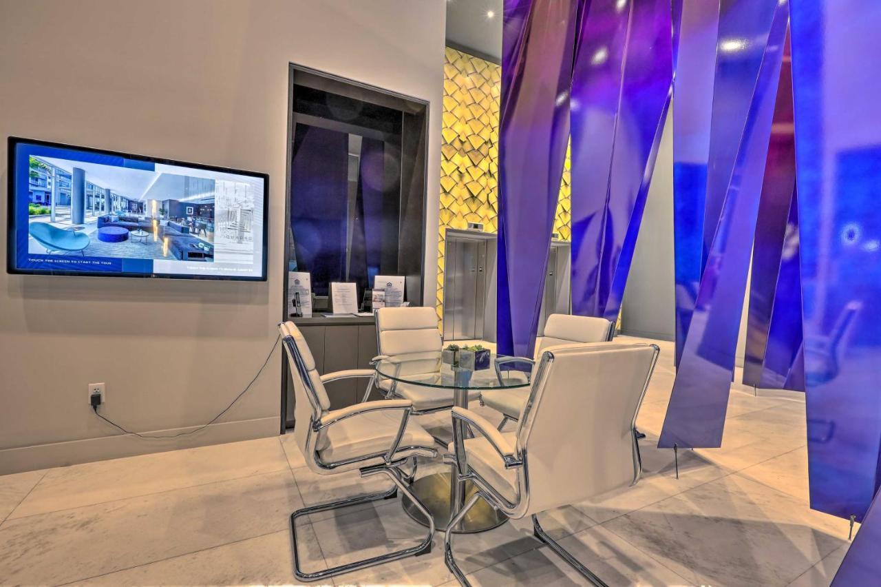 Chic With Pool, 6 Mi To South Apartment Miami