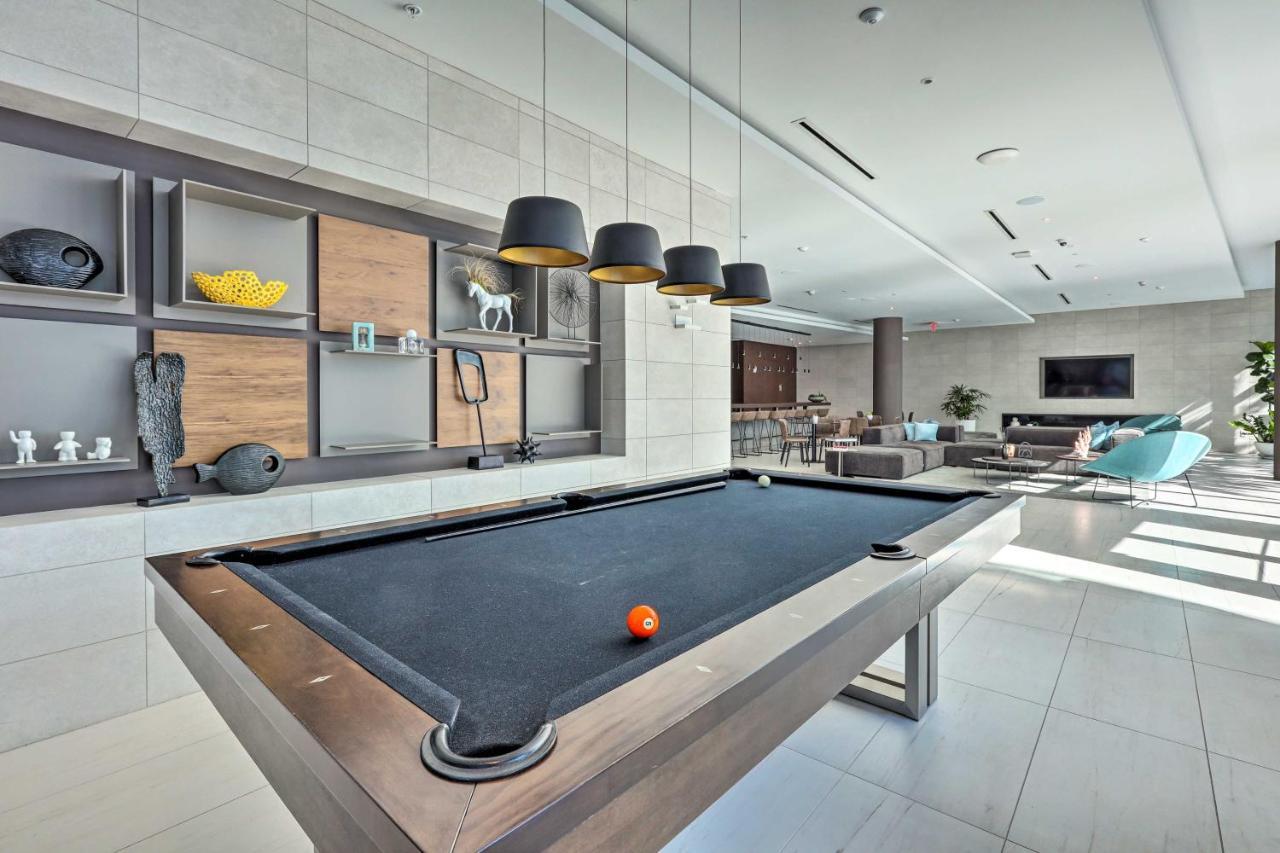 Chic With Pool, 6 Mi To South