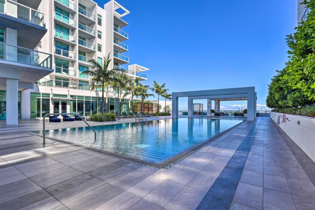 Chic With Pool, 6 Mi To South Apartment Miami