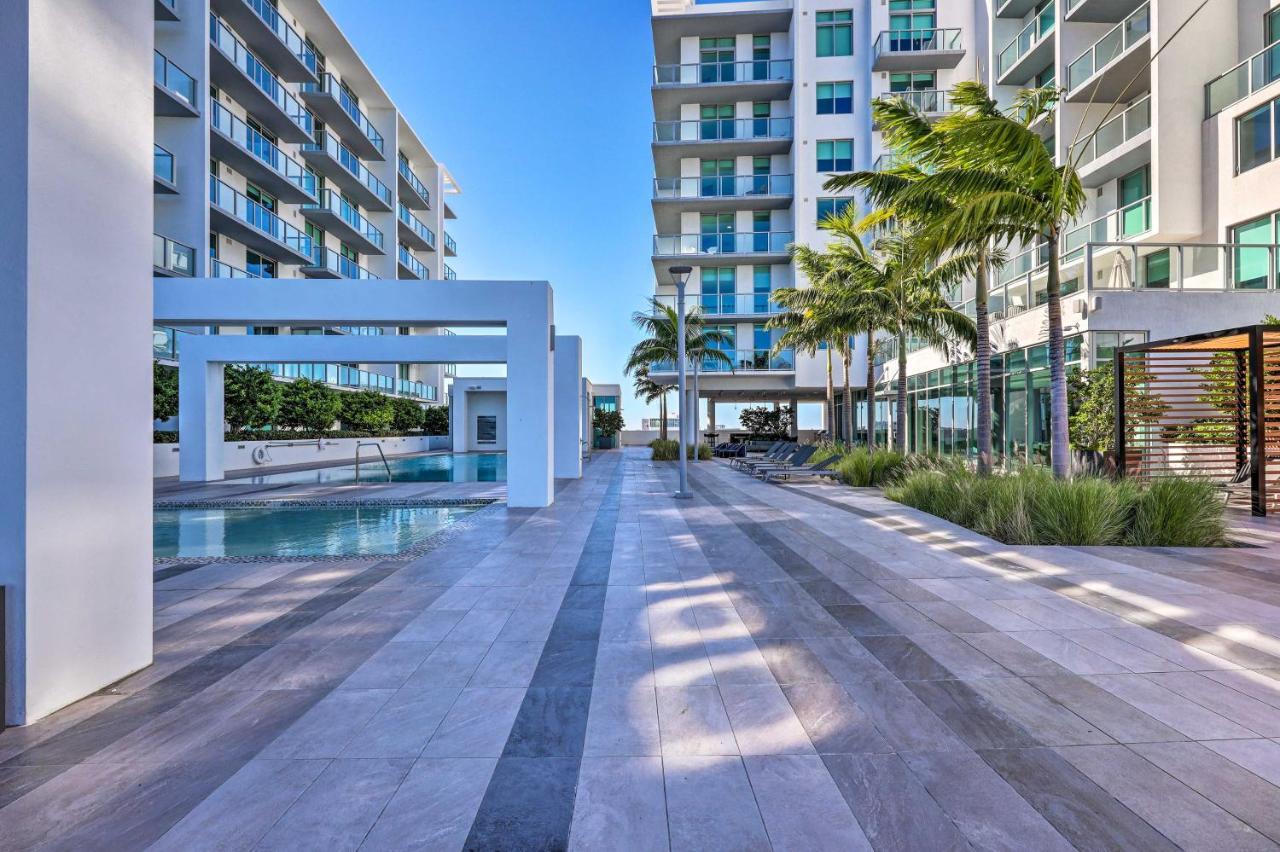 Chic With Pool, 6 Mi To South Apartment *