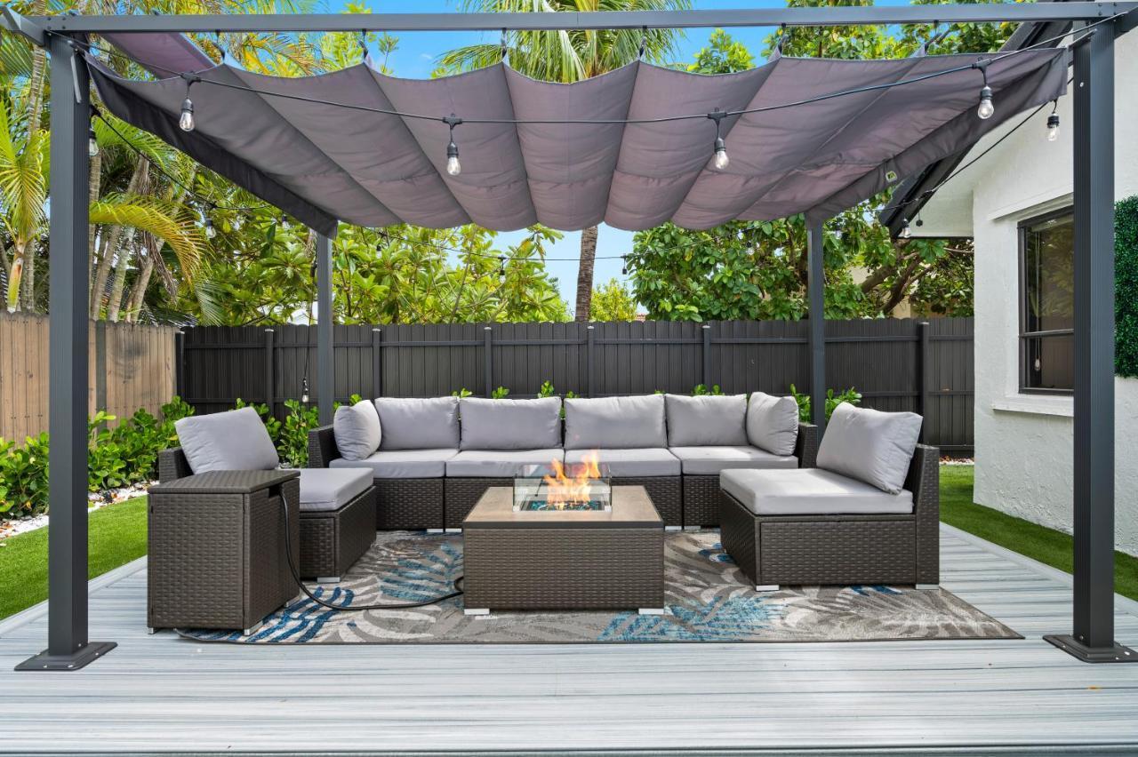 Villa Paradise Miami, Luxury Gem With Heated Pool, Game Room, Fire Pit, 3 Bed 2 Bath