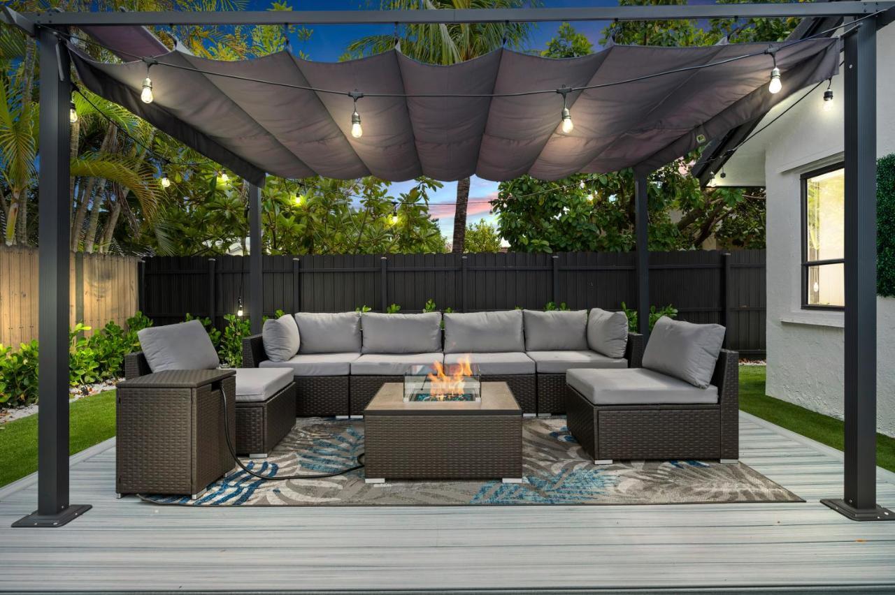 Paradise Miami, Luxury Gem With Heated Pool, Game Room, Fire Pit, 3 Bed 2 Bath * Miami