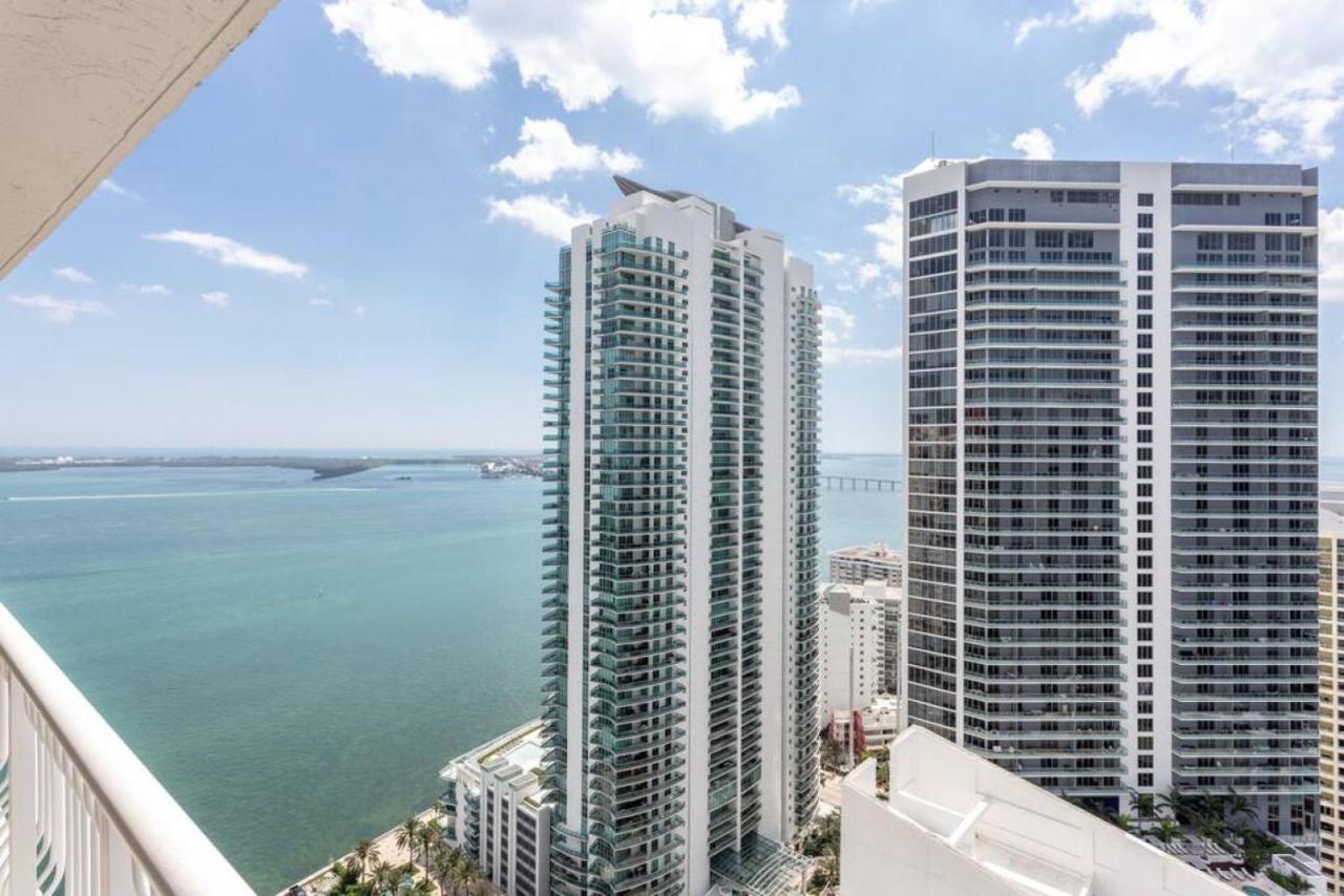 Casa de férias Ocean And Views Lux Brickell Sleeps, 4 King Bd Miami