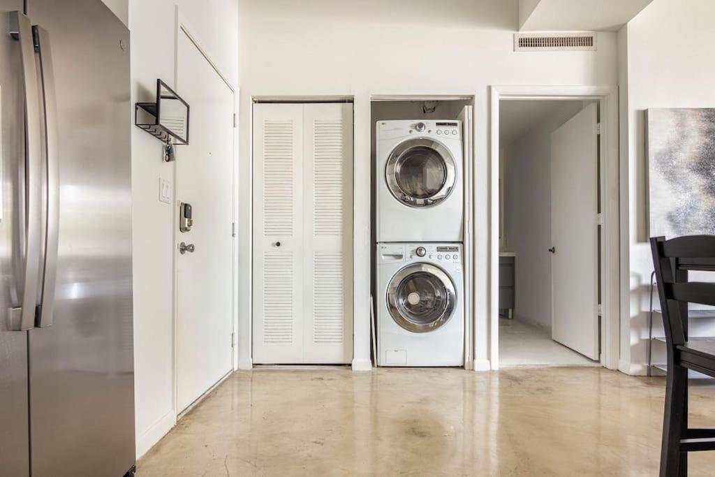 1br Loft In Downtown With Bay View And Workspace Apartamento Miami