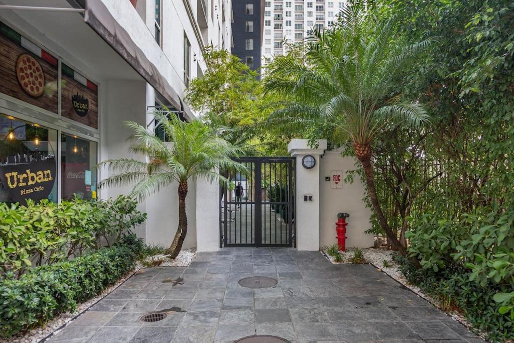 Apartamento 1br Loft In Downtown With Bay View And Workspace