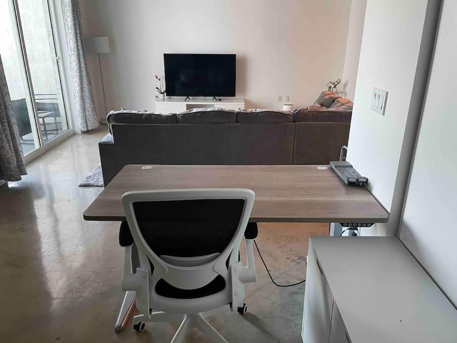 Apartamento 1br Loft In Downtown With Bay View And Workspace *