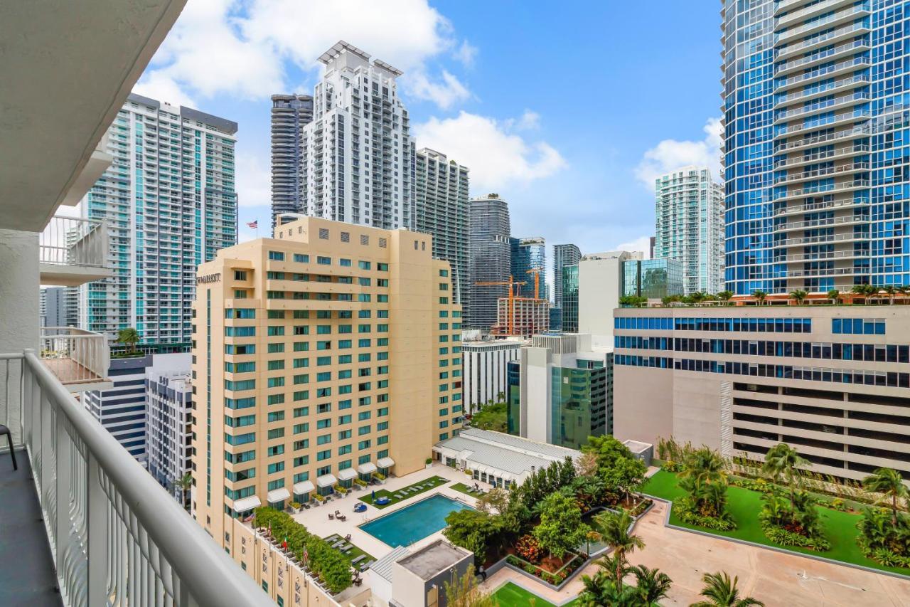 The Club At Brickell Bay Luxury