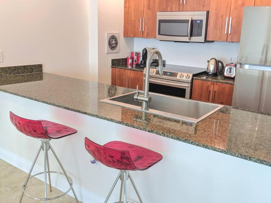 Fully Renovated One Bedroom @ The Club Miami