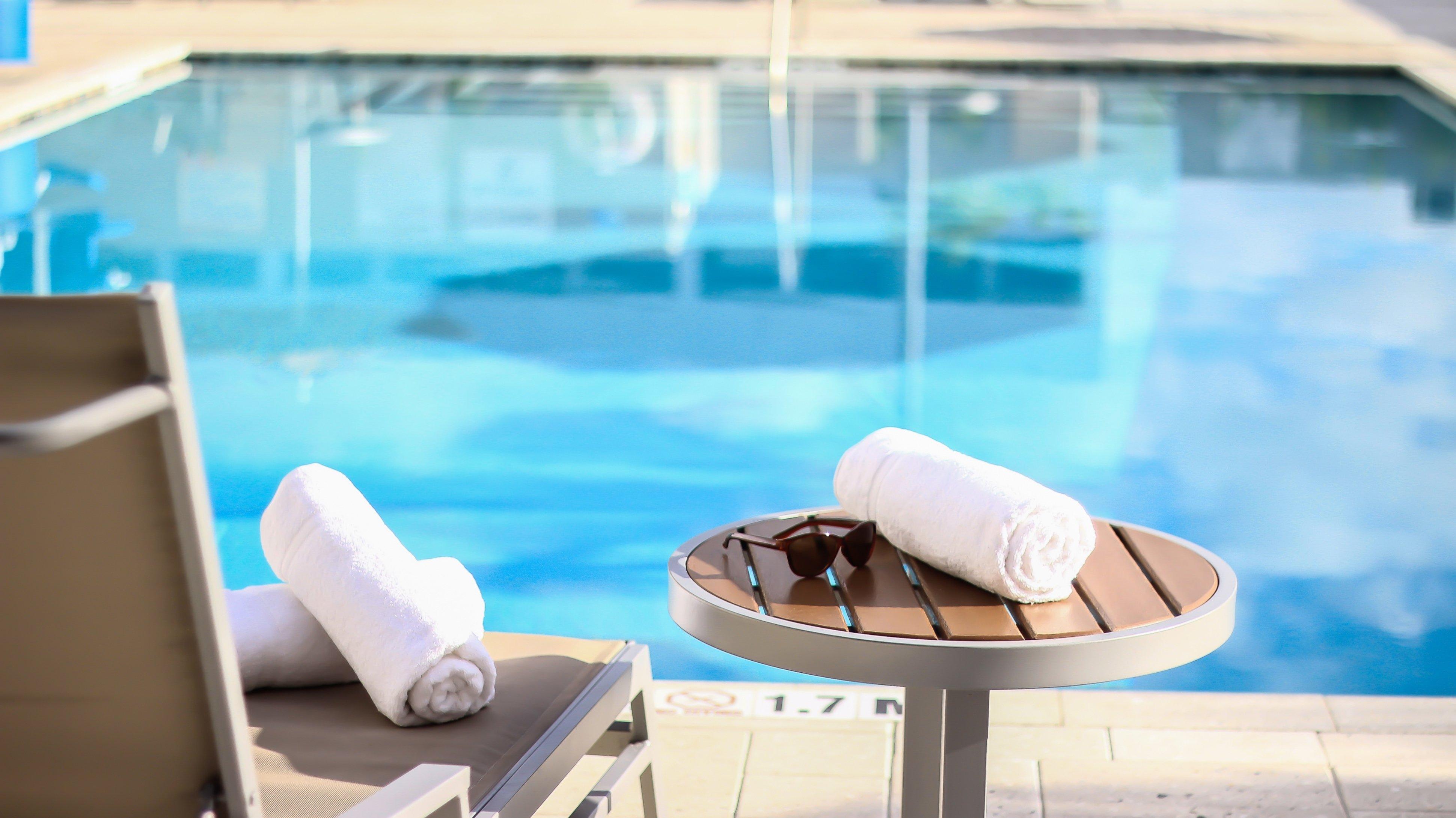 Hotel Express & Airport East By Ihg Miami