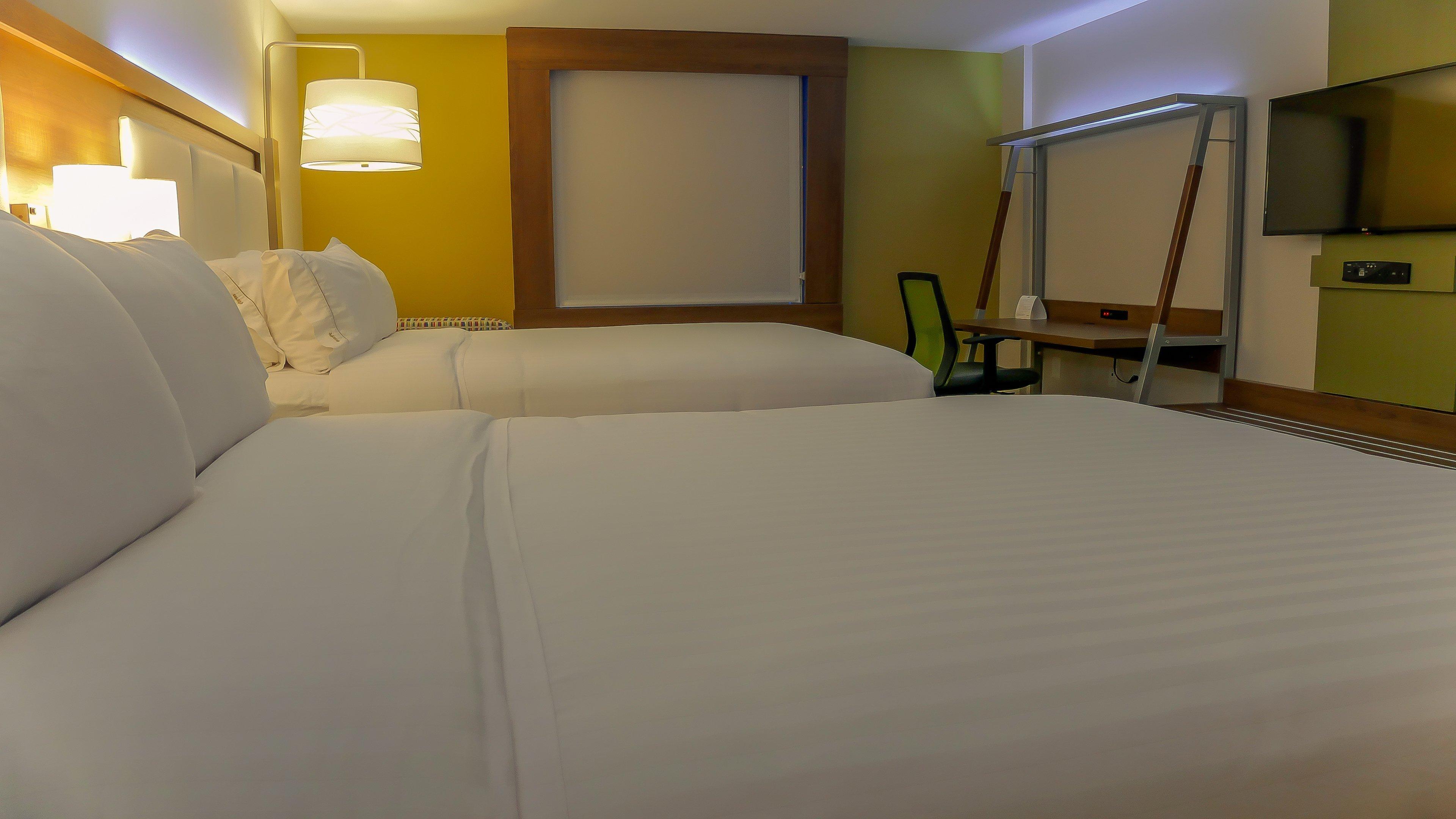 Express & Airport East By Ihg 3*