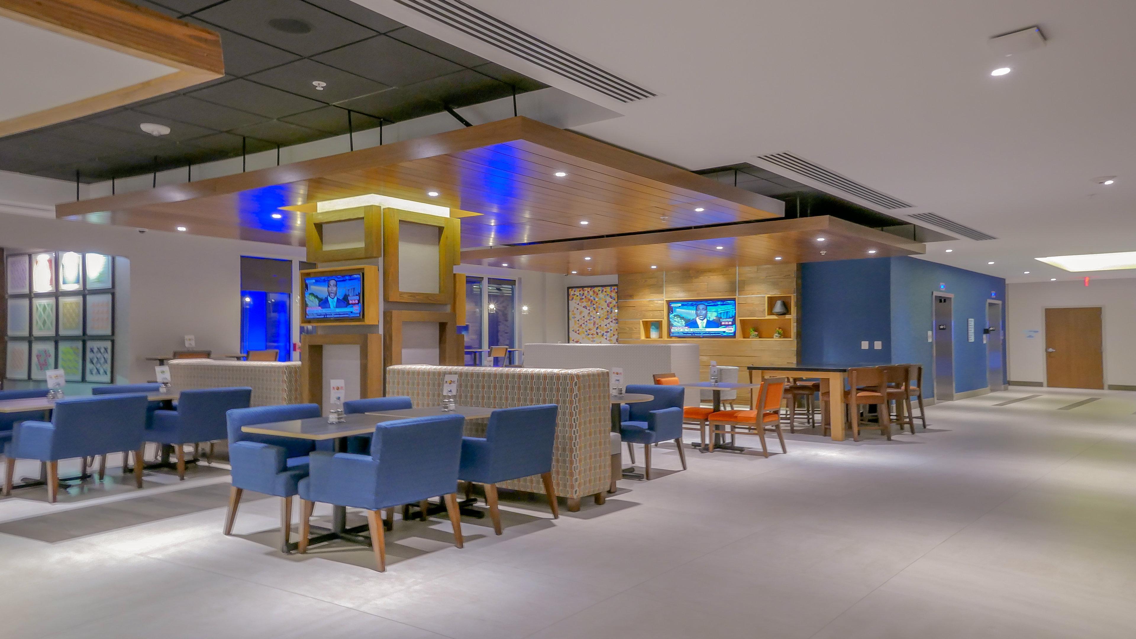Hotel Express & Airport East By Ihg Miami