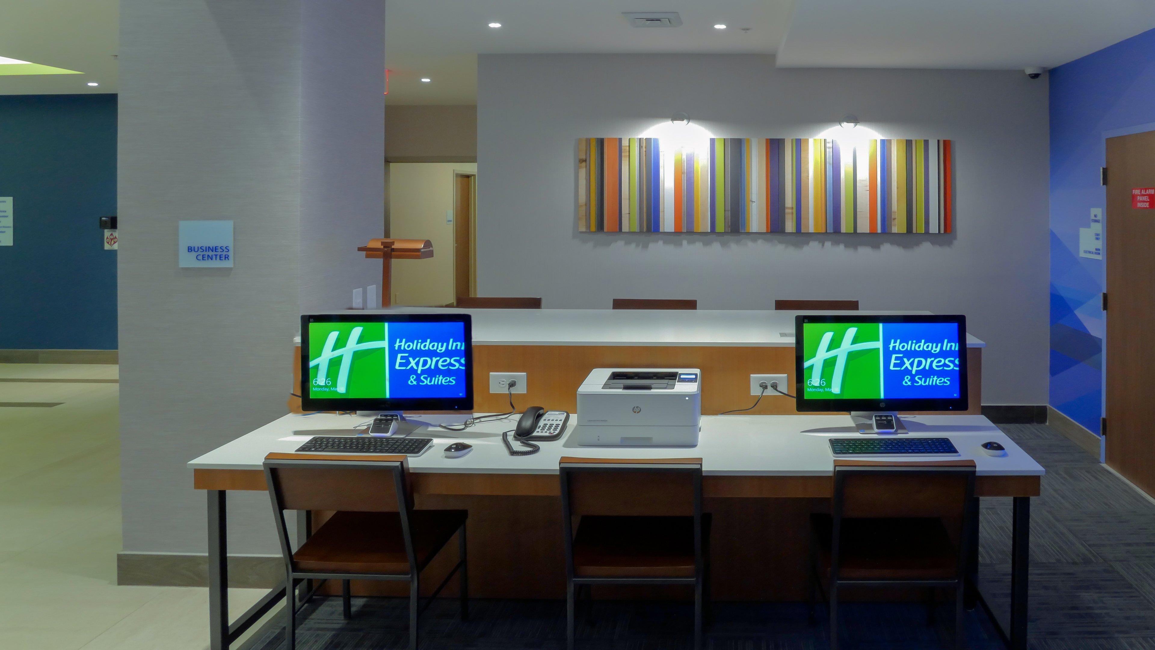 Express & Airport East By Ihg Hotel Miami