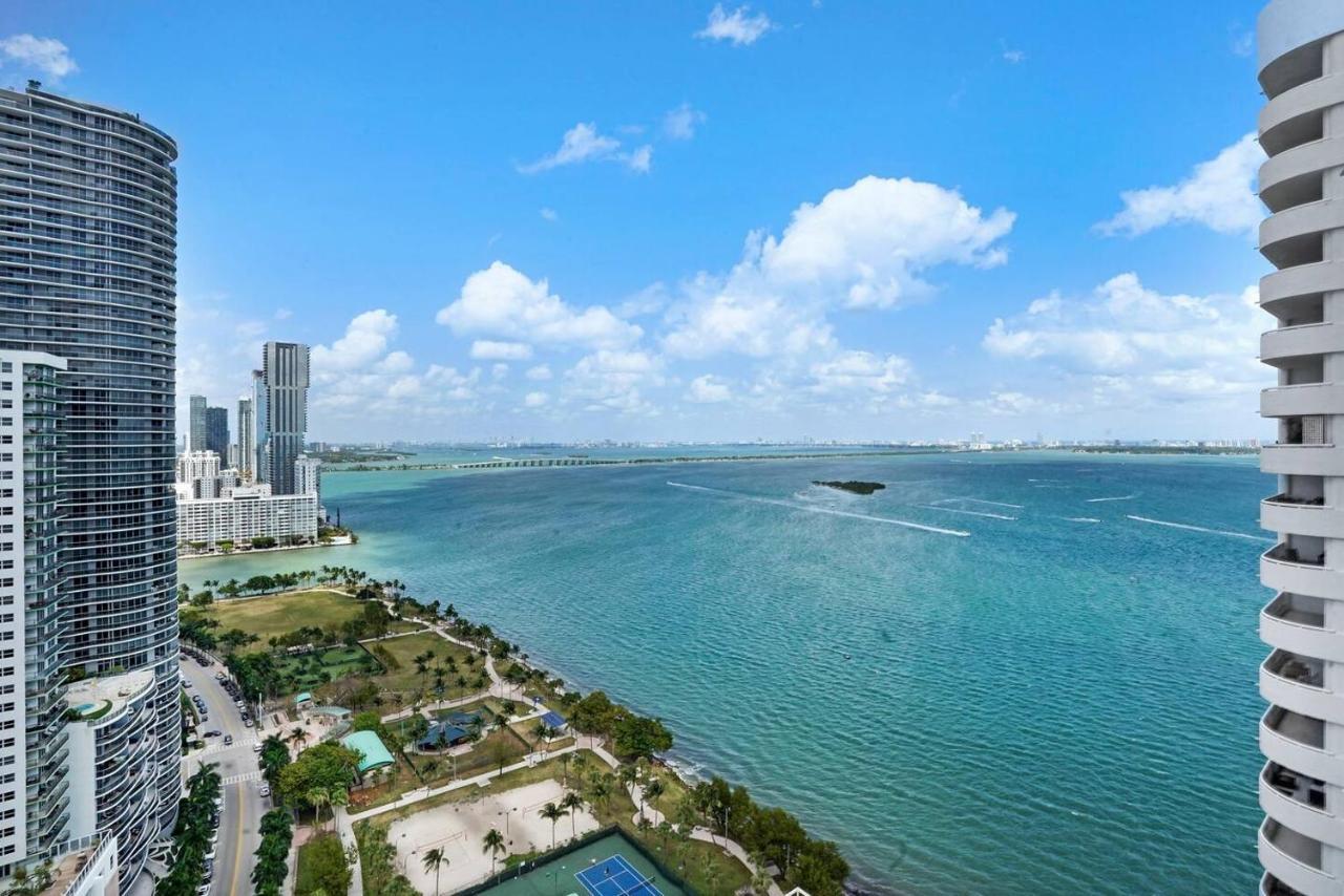 Higher Love! Water Views And Cool Vibes