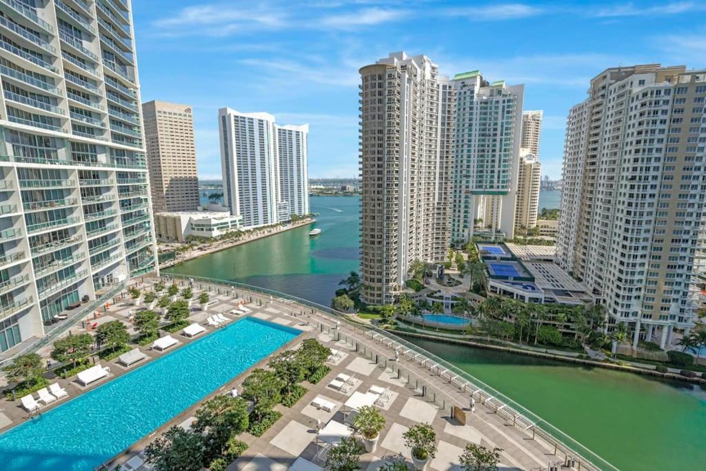 Apartment W East High Water View