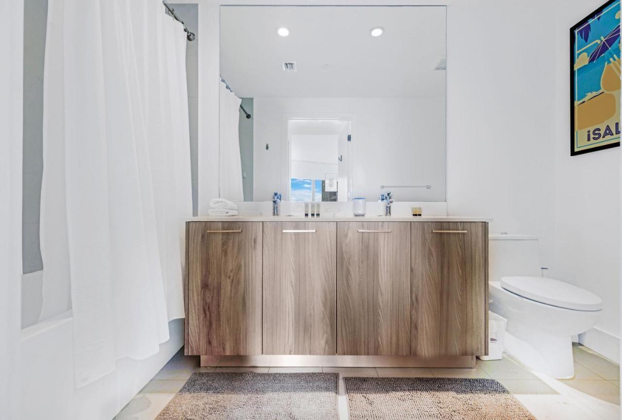 Apartment Exclusive High-rise In Edgewater *