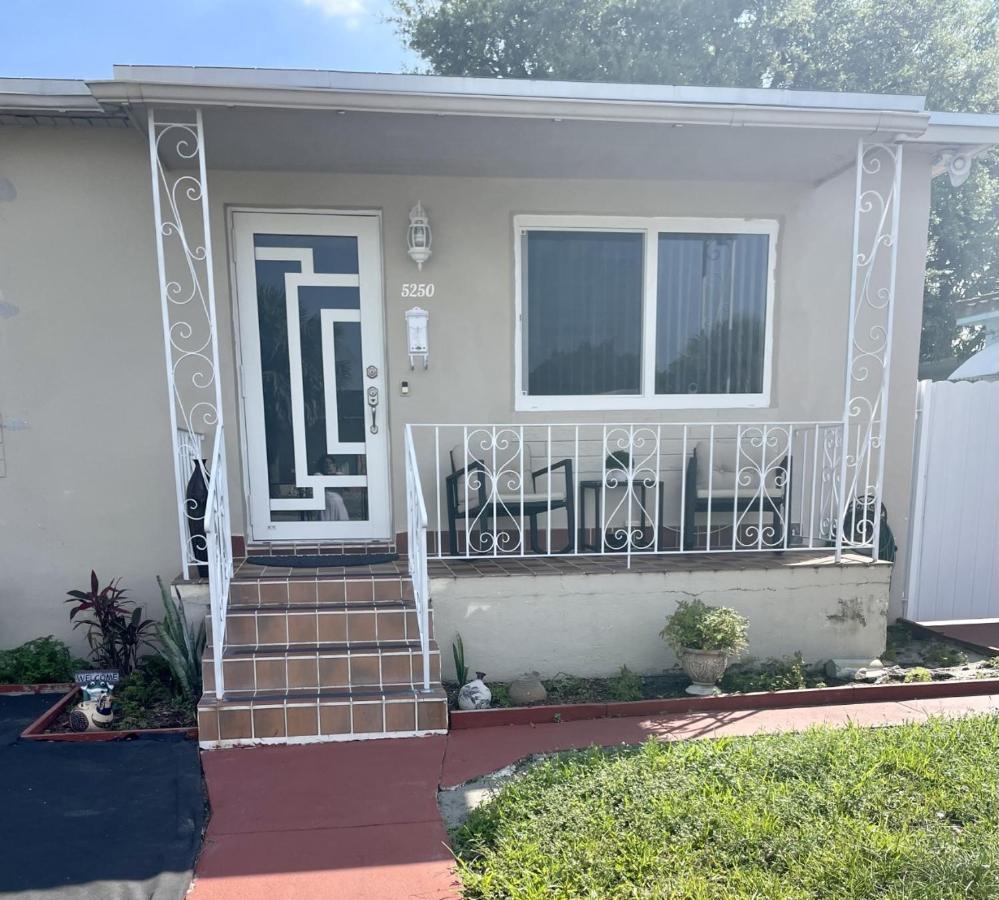 Paradise Guest house Miami