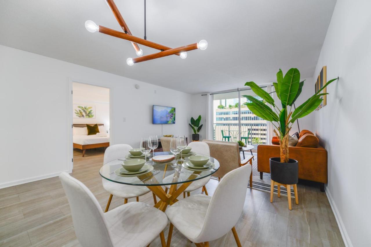 With Panoramic Views In Brickell Miami