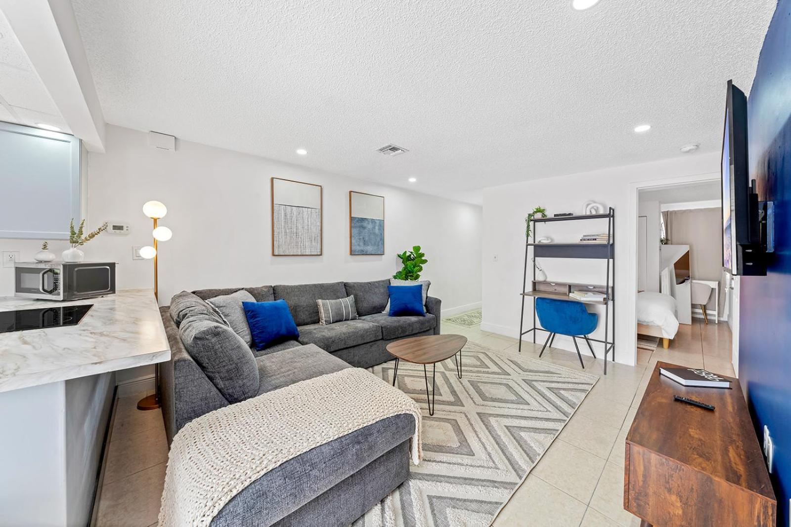 Vibrant 3br 2ba In Historic Little Havana *