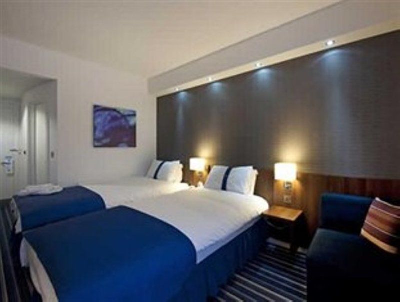 Express & Airport East By Ihg 3* Miami