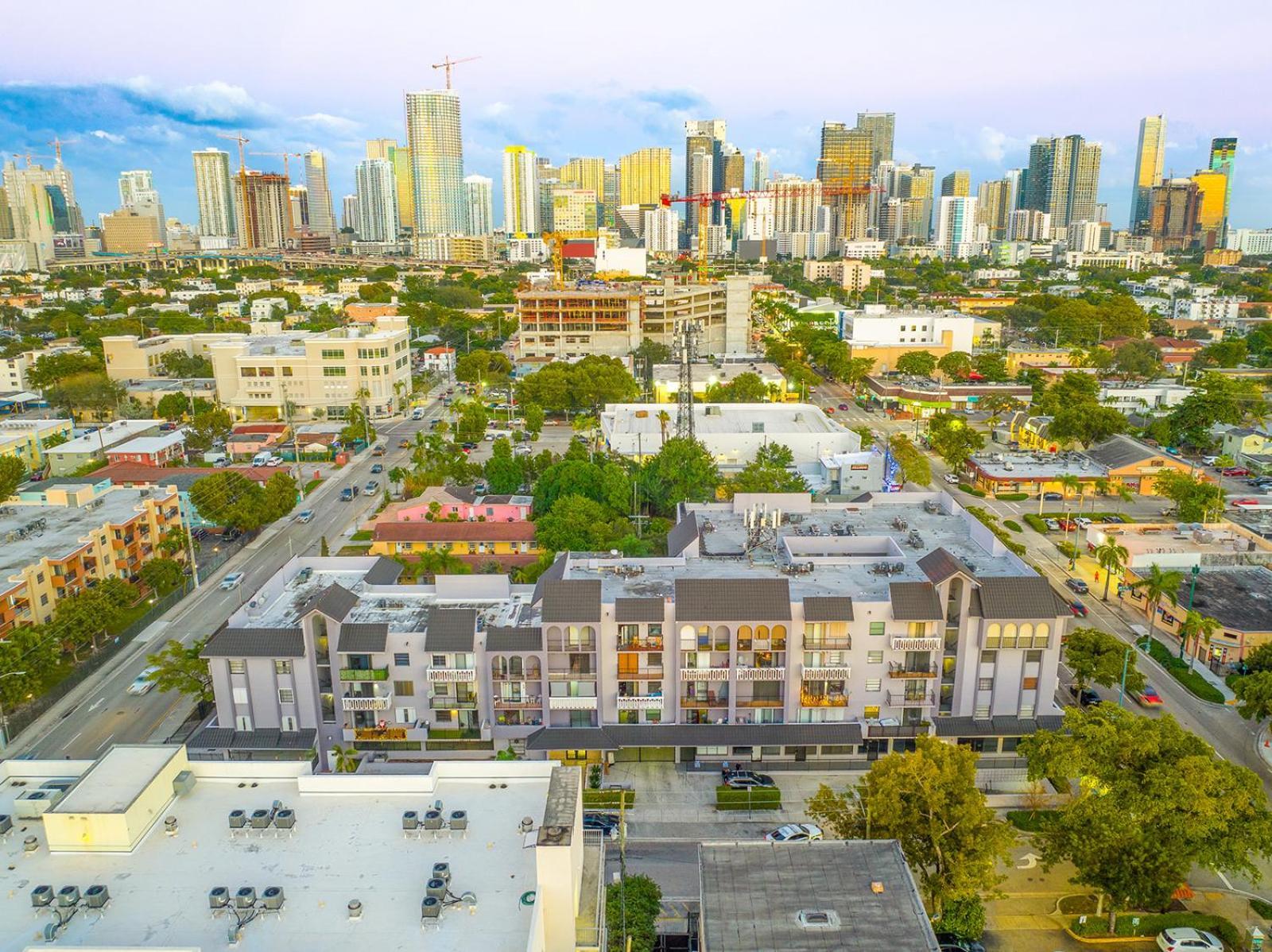 Apartment Vibrant 3br 2ba In Historic Little Havana Miami