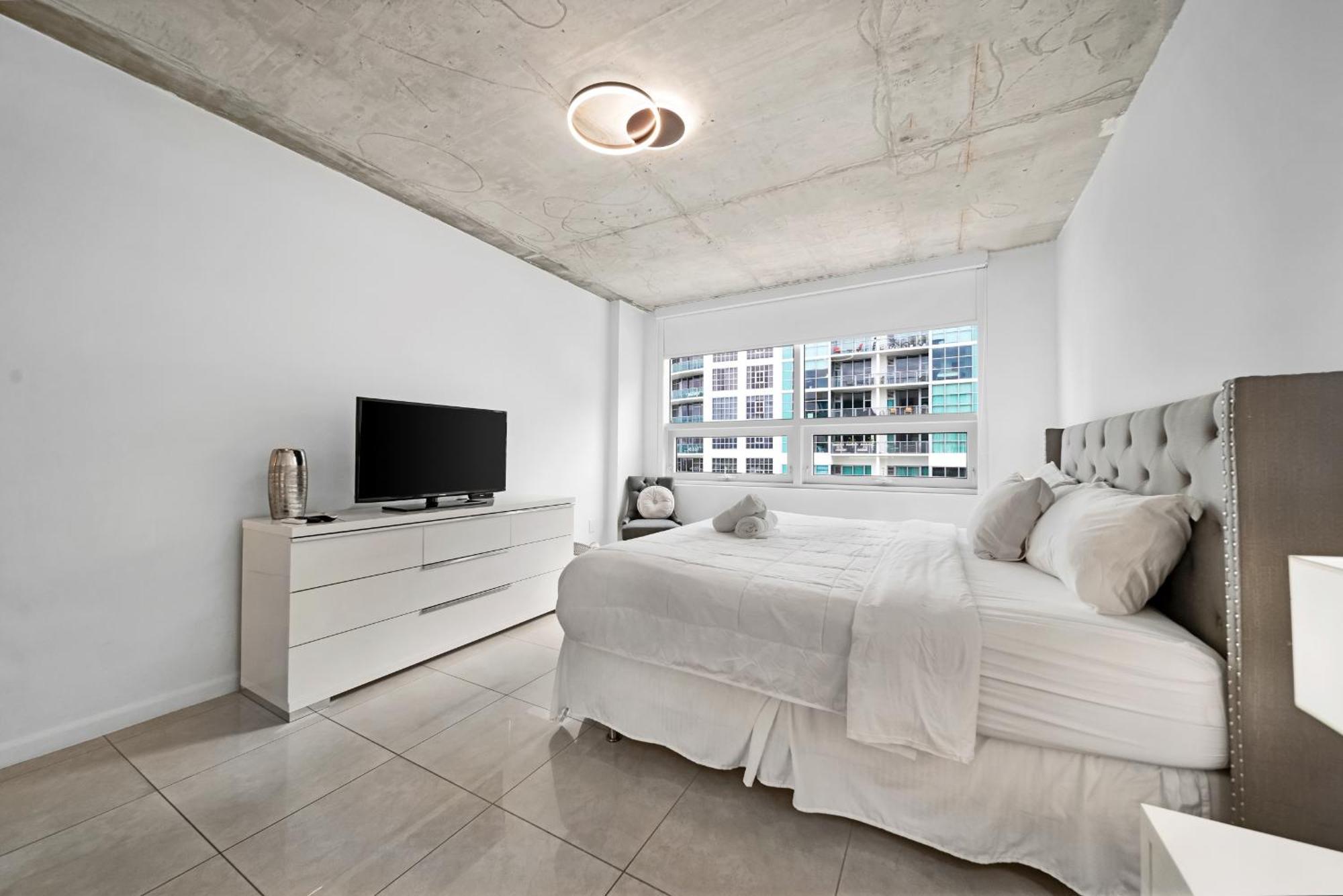 Spacious 3-bedroom Midtown Apartamento Miami