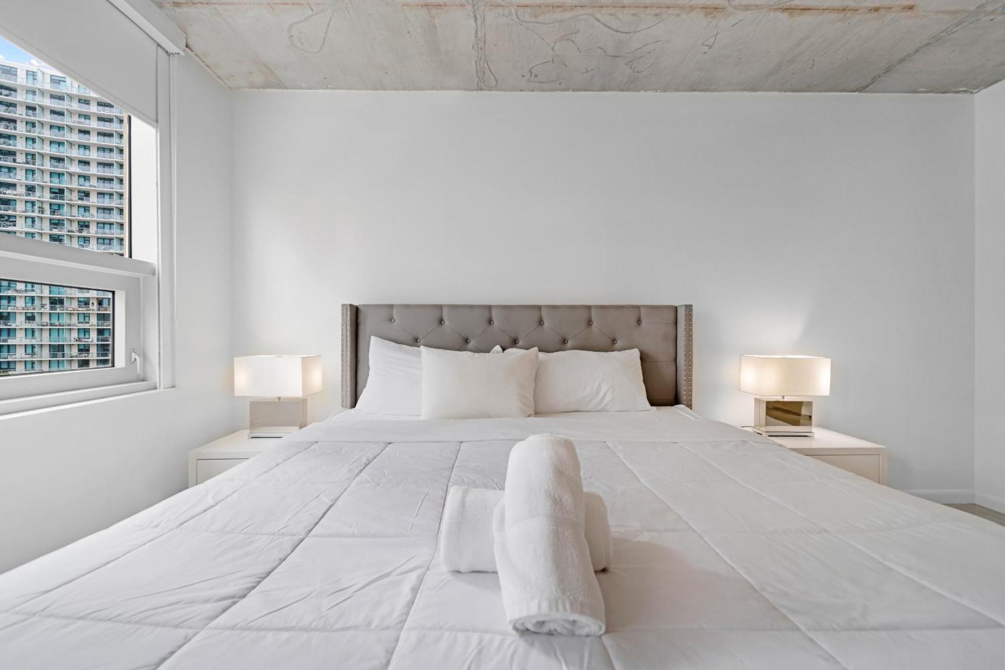 Apartamento Spacious 3-bedroom Midtown *