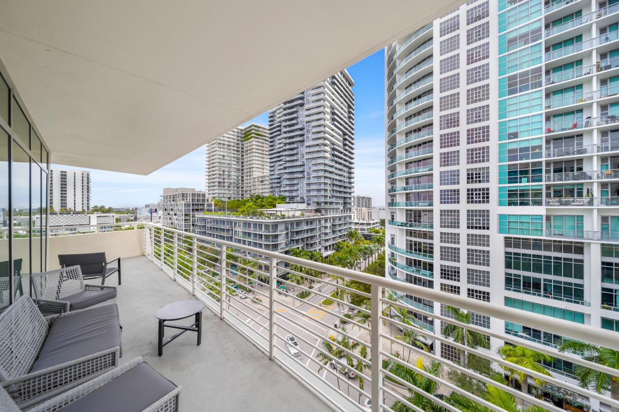 Spacious 3-bedroom Midtown Apartamento Miami