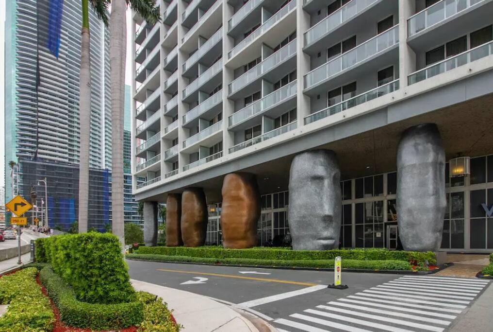Apartment Penthouse Icon W Waterviews Balcony Brickell