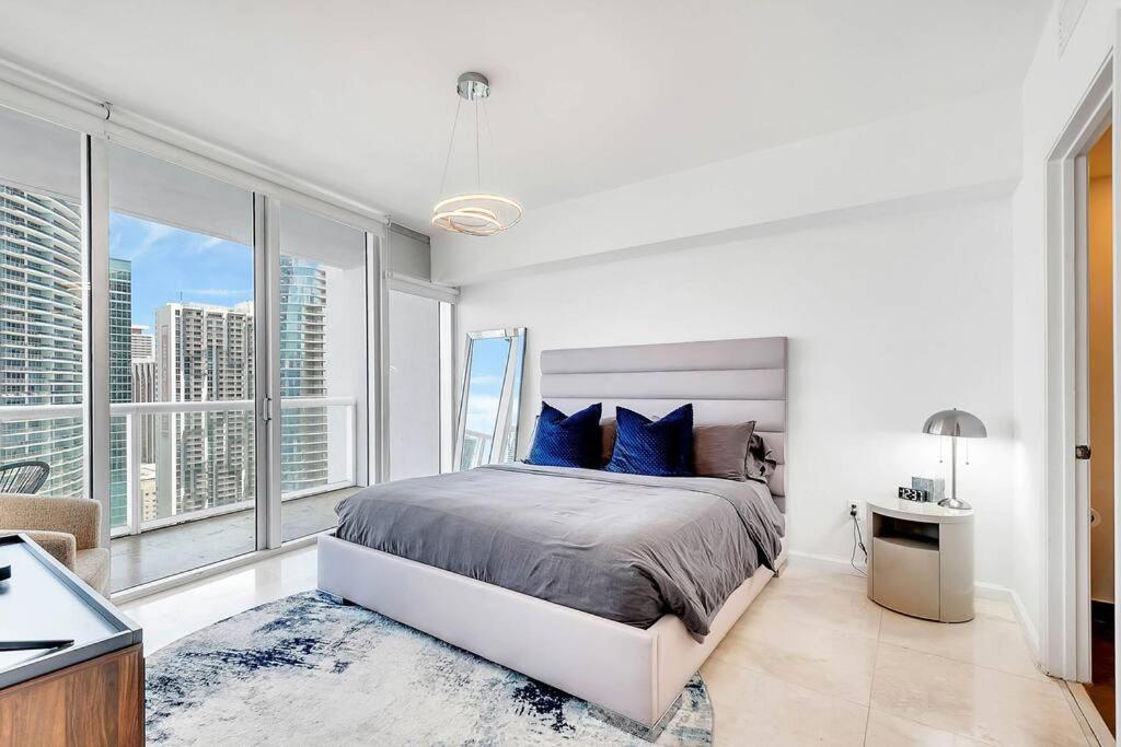Penthouse Icon W Waterviews Balcony Brickell Apartment *