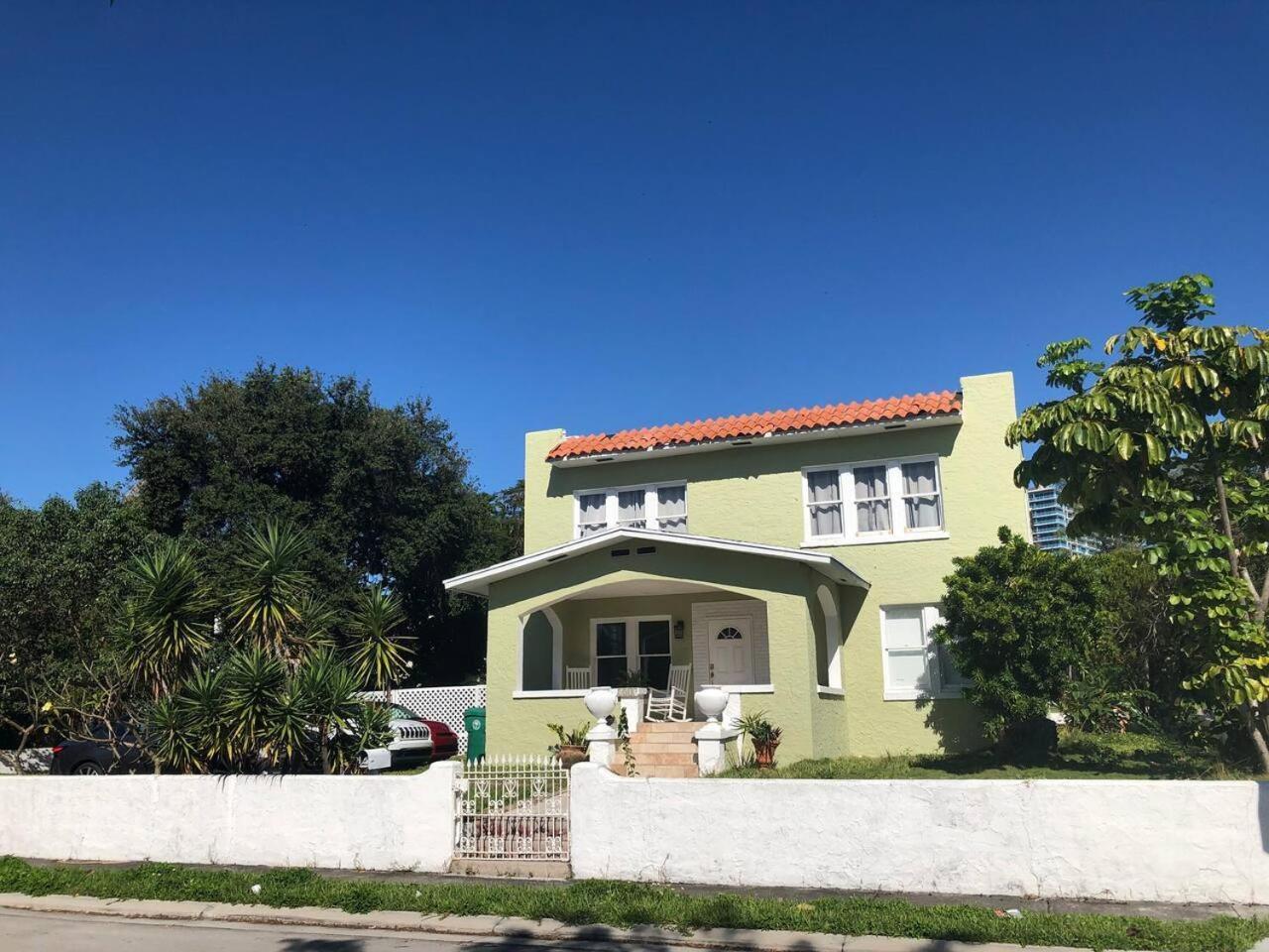 Private Mins From Mia Free Parking Homestay Miami