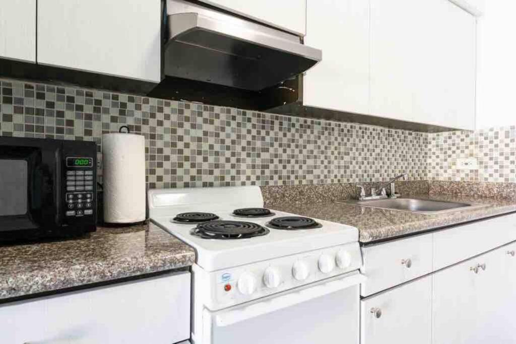 B02 5 Min From Midtown Wynwood Apartment Miami