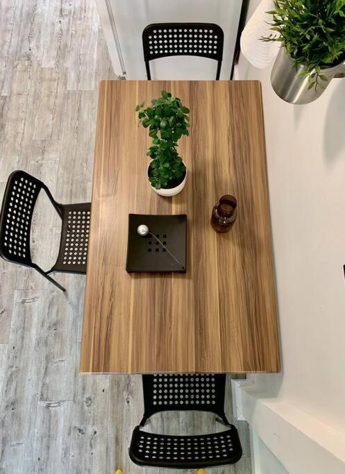 Apartment B02 5 Min From Midtown Wynwood Miami