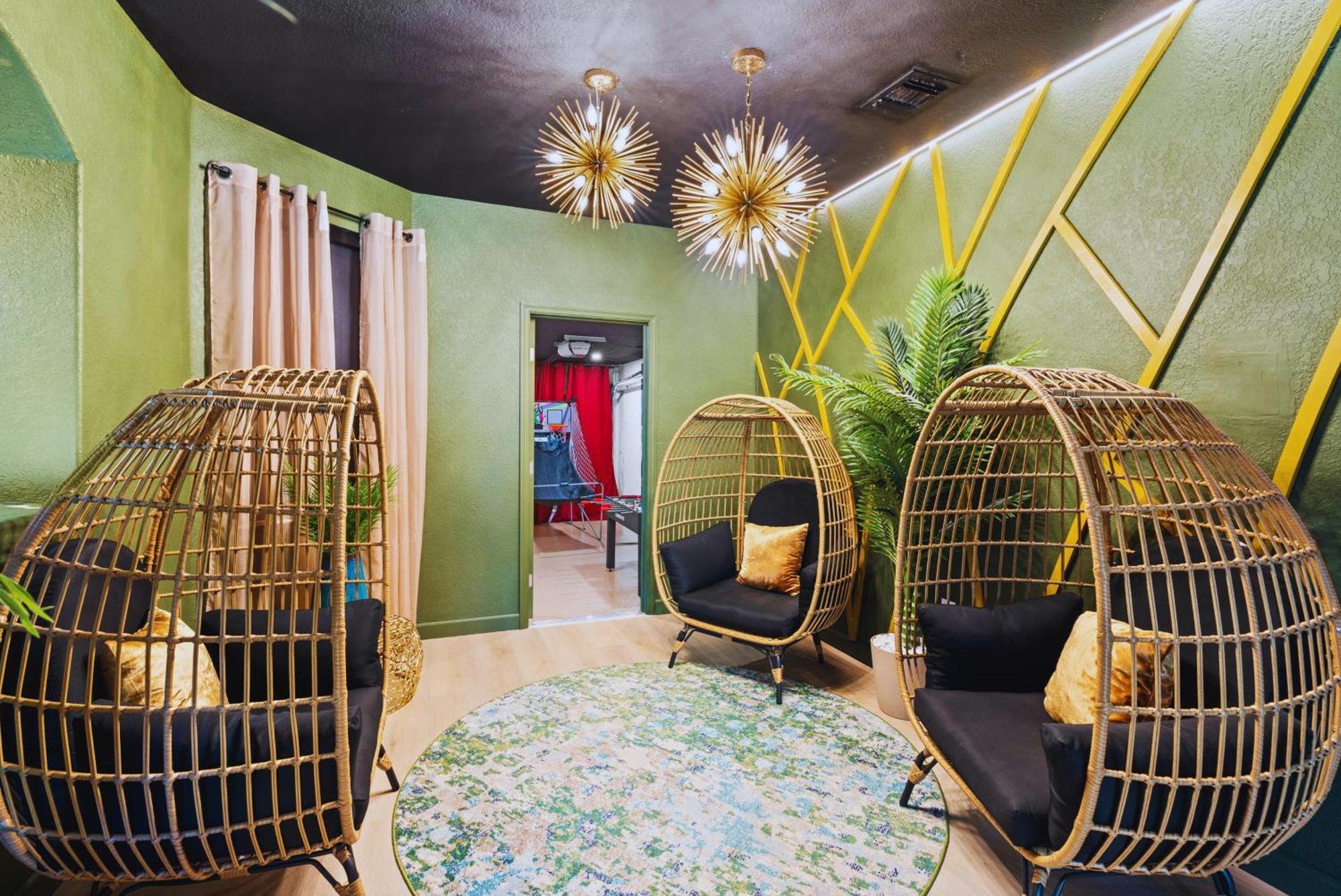 Avatar Luxe 5br W Cinema, Pool, Game & Bbq Pousada