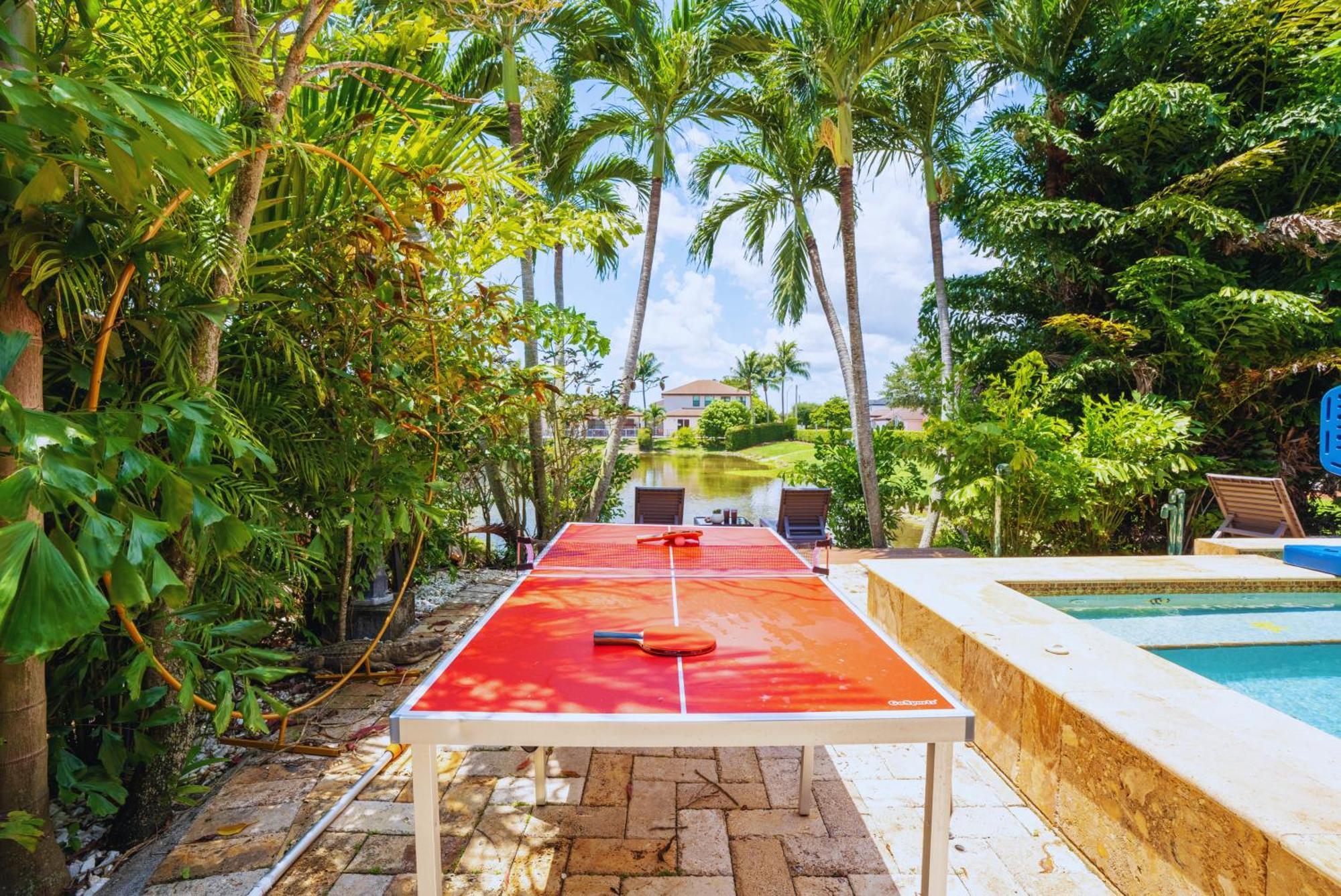Avatar Luxe 5br W Cinema, Pool, Game & Bbq Pousada *