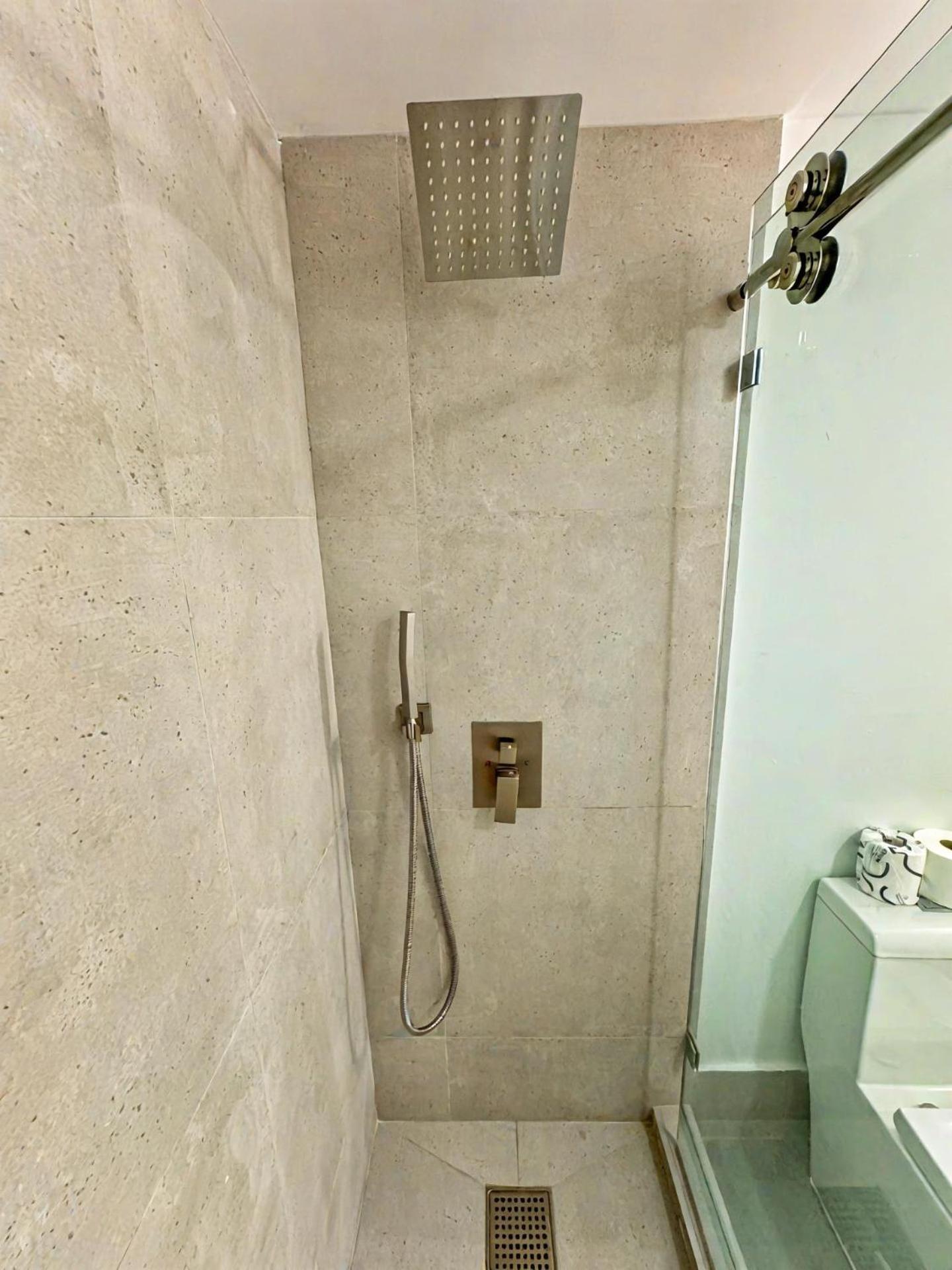 Elegant Centric Vibrant Pool Jacuzzi Free Parking Apartamento