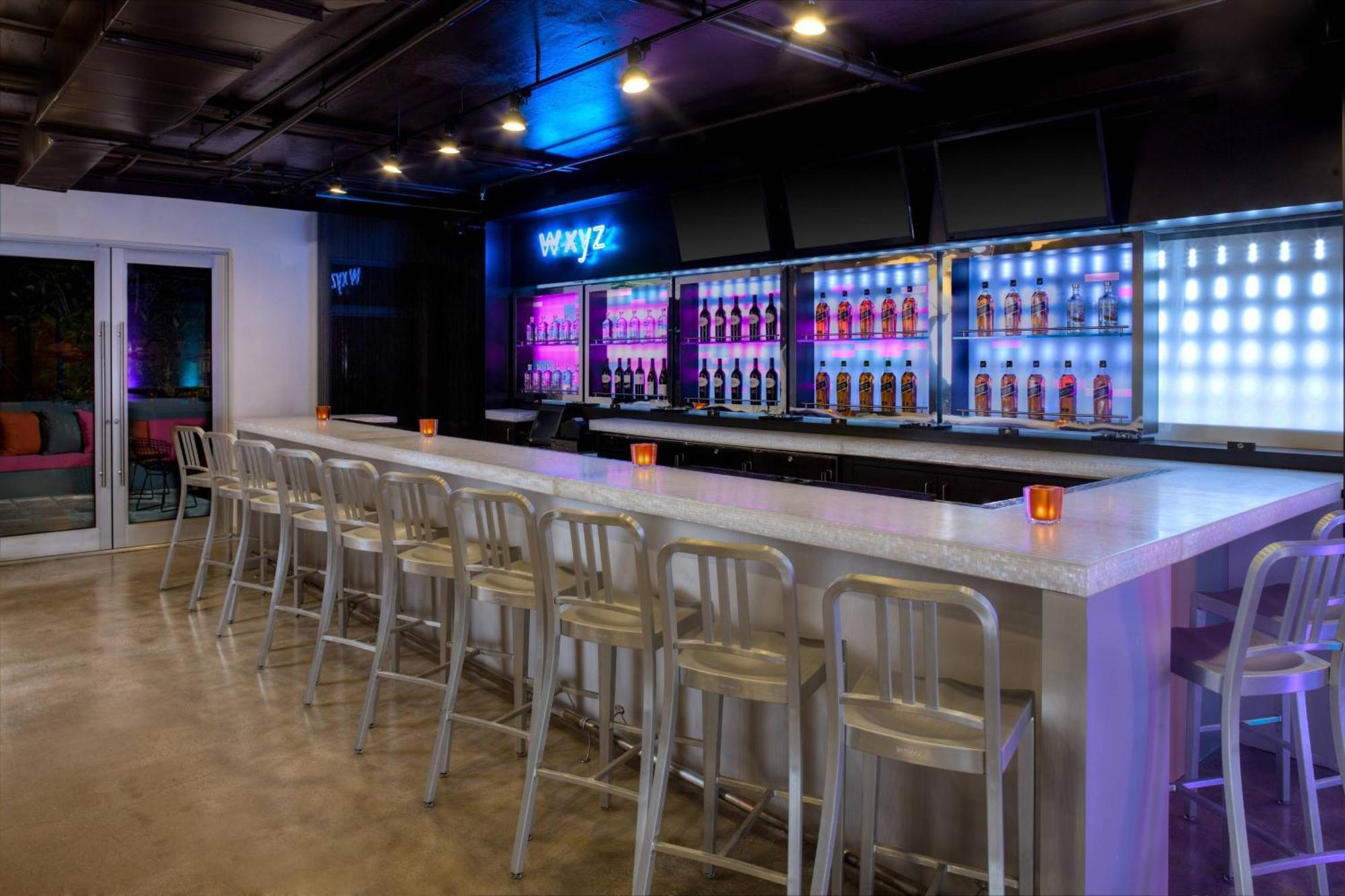 Aloft Brickell 3*