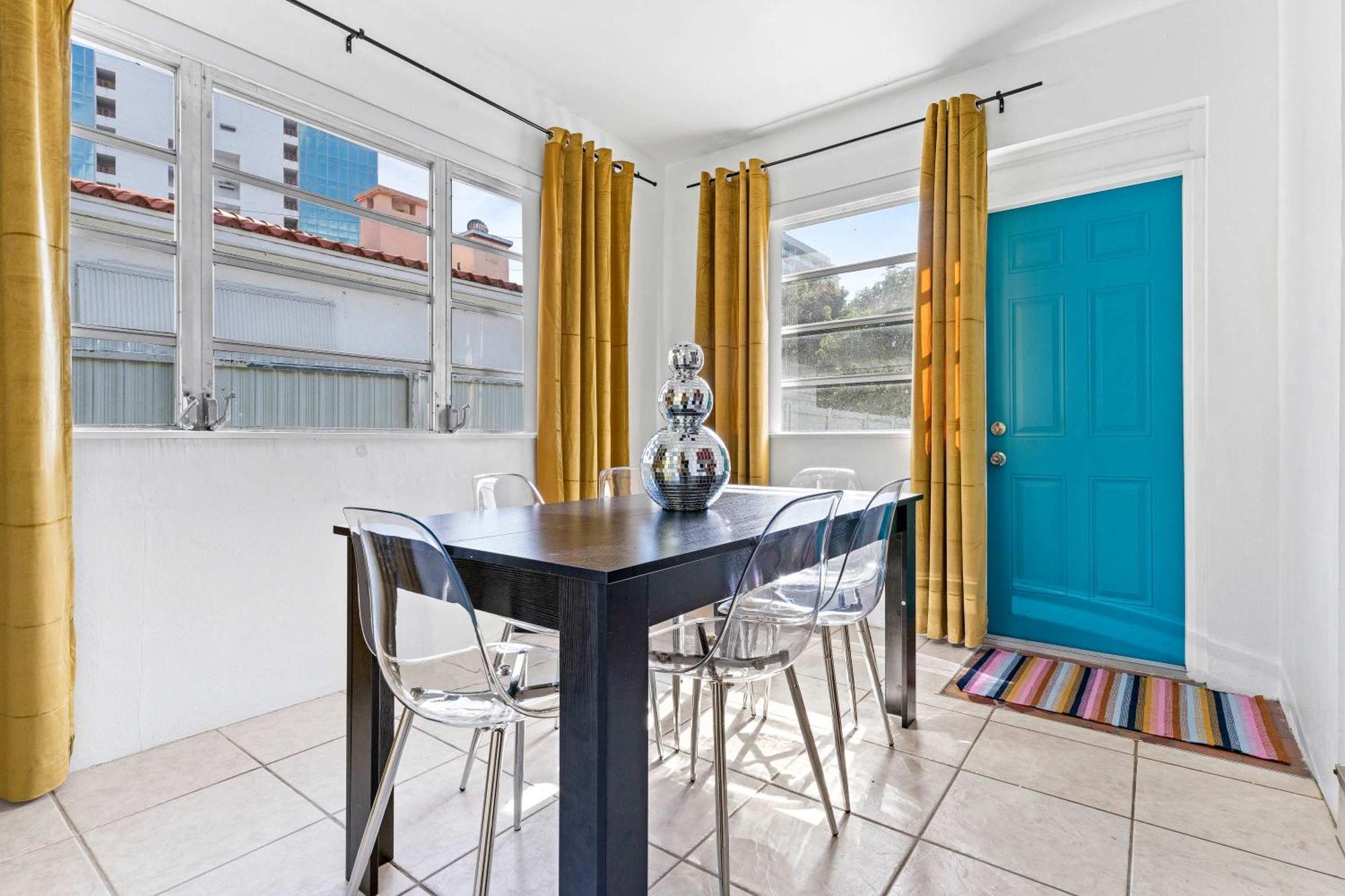 Holiday home Retro Rewind - Location Parking And The Vibes Miami