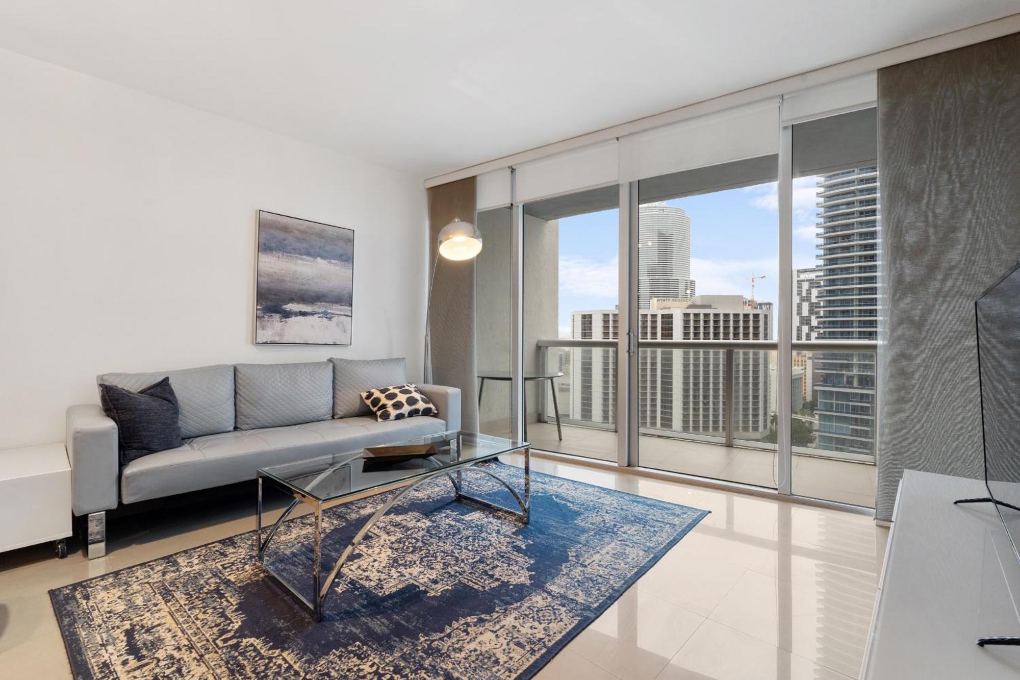Apartment Upscale #2003 In The Heart Of Brickell Miami