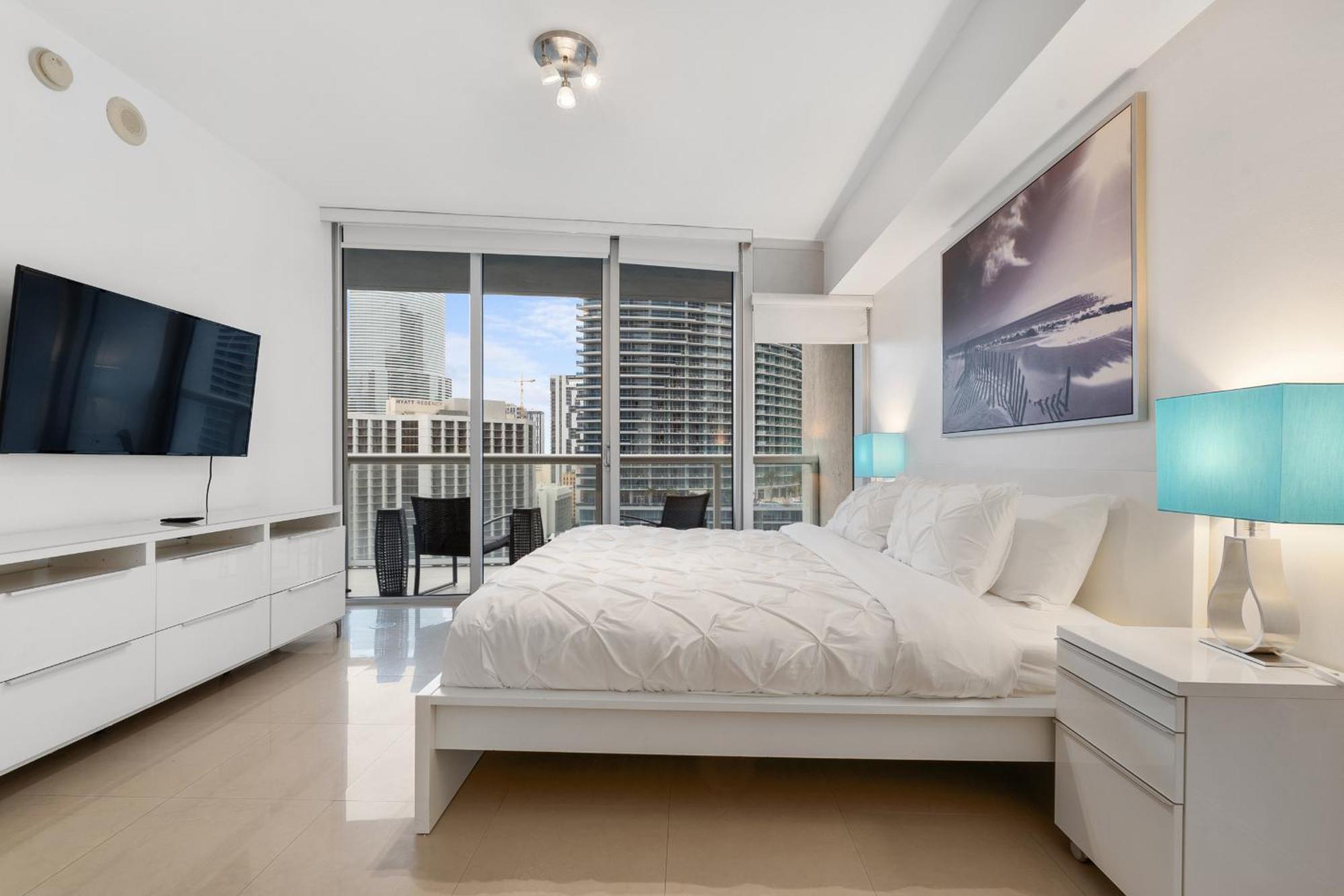 Upscale #2003 In The Heart Of Brickell
