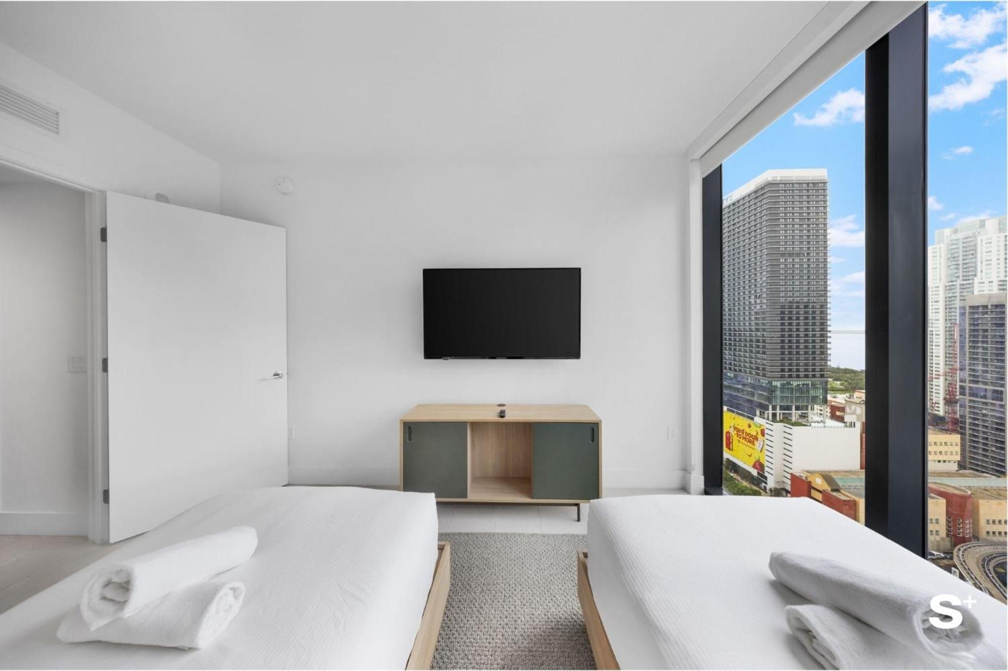 Luxury Downtown 2 Bedroom With Skyline Panorama * Miami