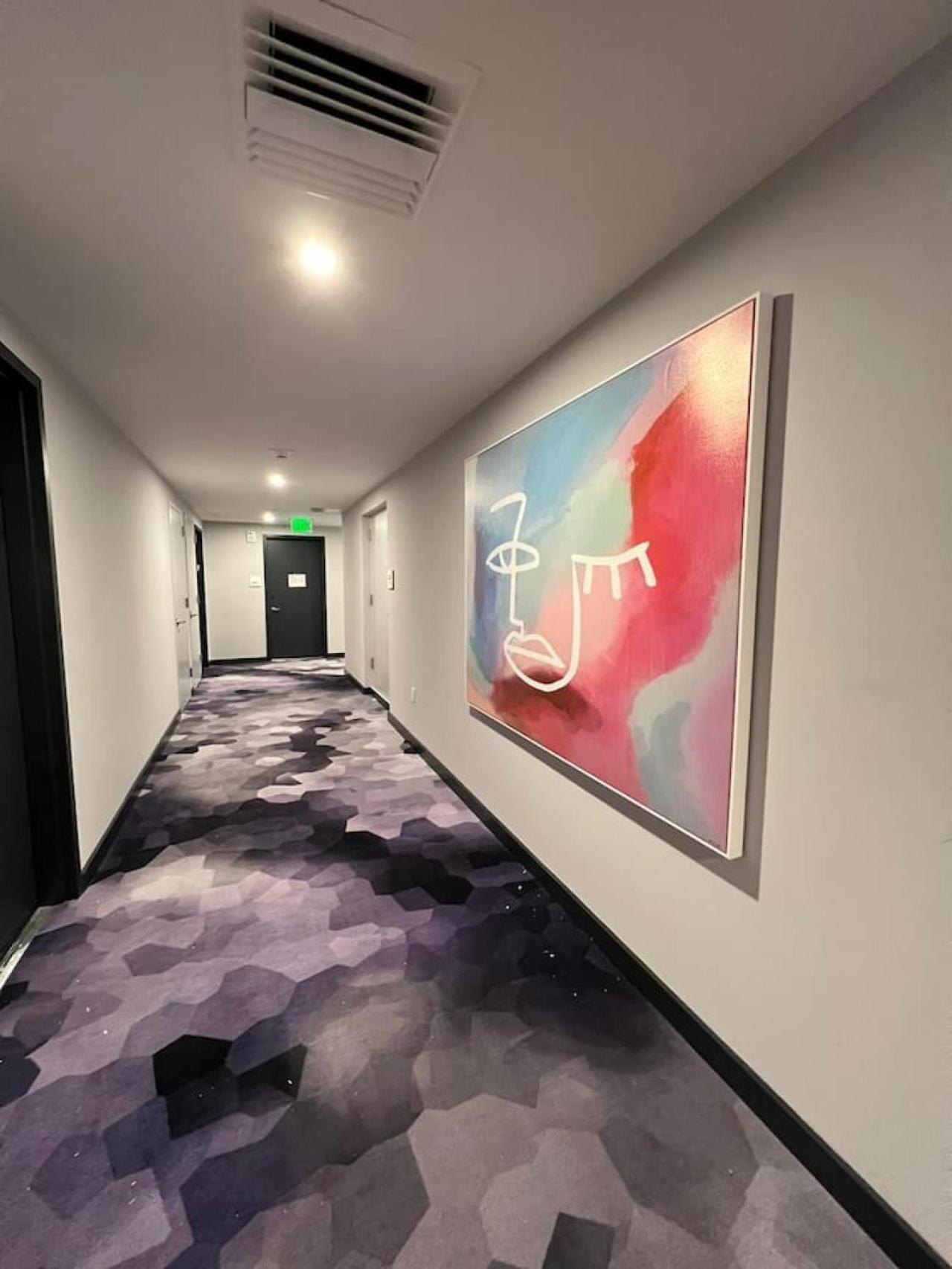 Ocean View Entire In Downtown With Pool And Gym Miami